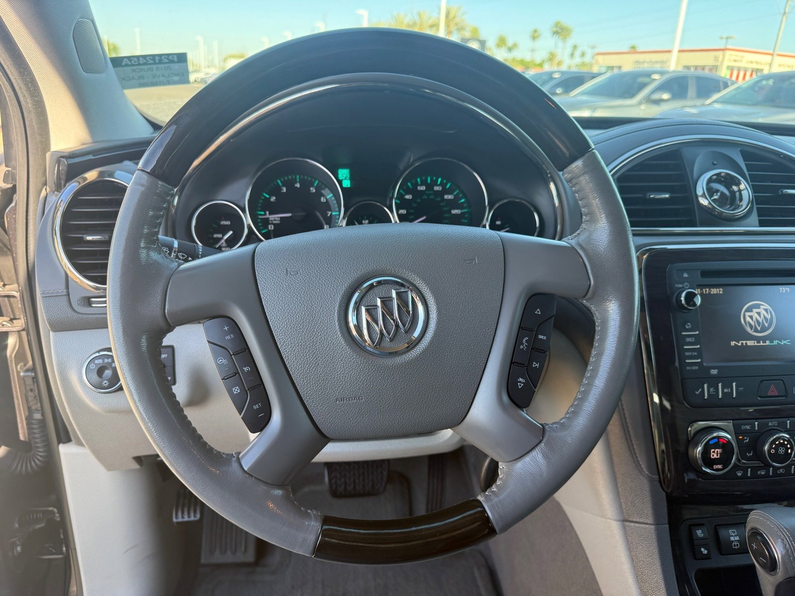 Used 2015 Buick Enclave Premium image 12