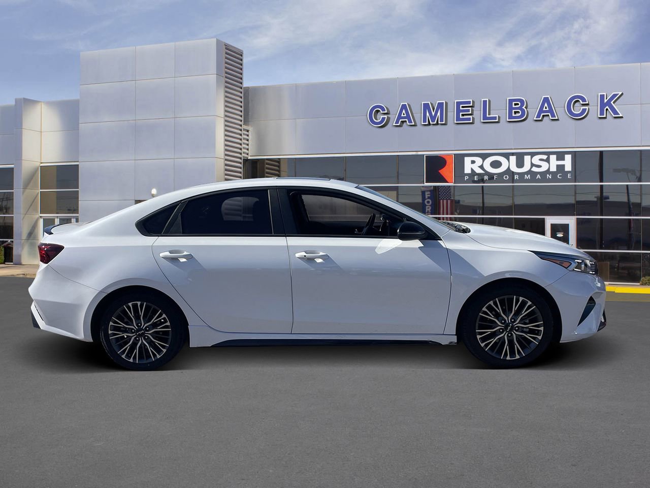 Used 2024 Kia Forte GT-Line w/ GT-Line Premium Package image 7