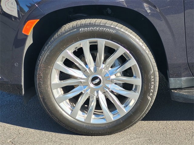 Used 2023 Cadillac Escalade Premium Luxury w/ Performance Package image 11