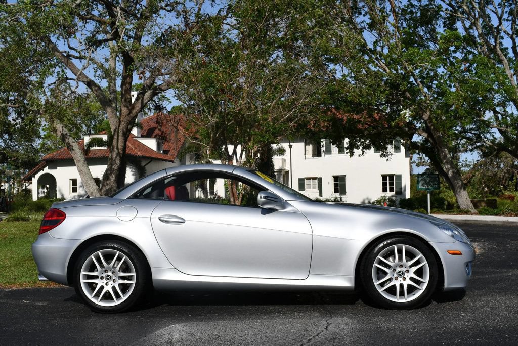 Used 2009 Mercedes-Benz SLK 300 image 45