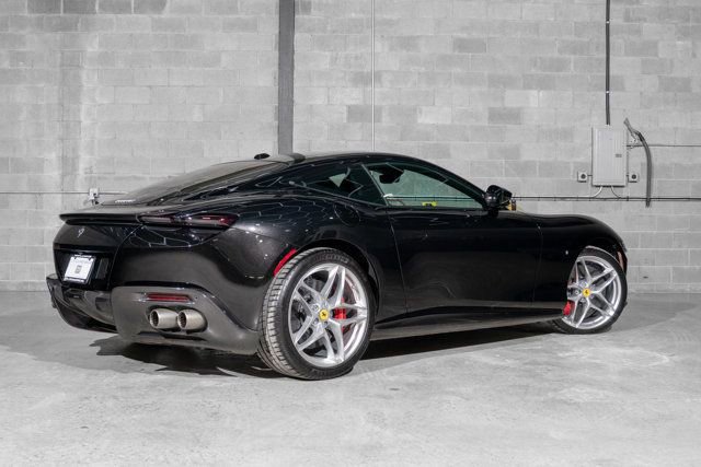 Used 2021 Ferrari Roma image 3
