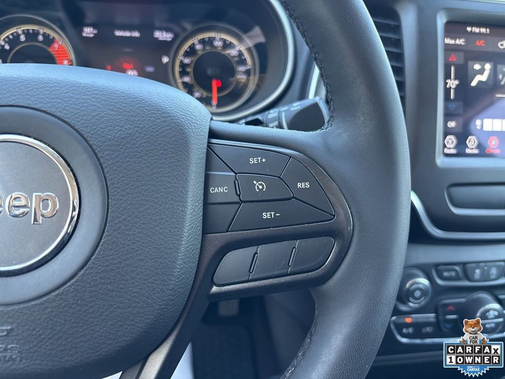 Used 2022 Jeep Cherokee Trailhawk w/ Comfort/Convenience Group AWD/4WD image 60