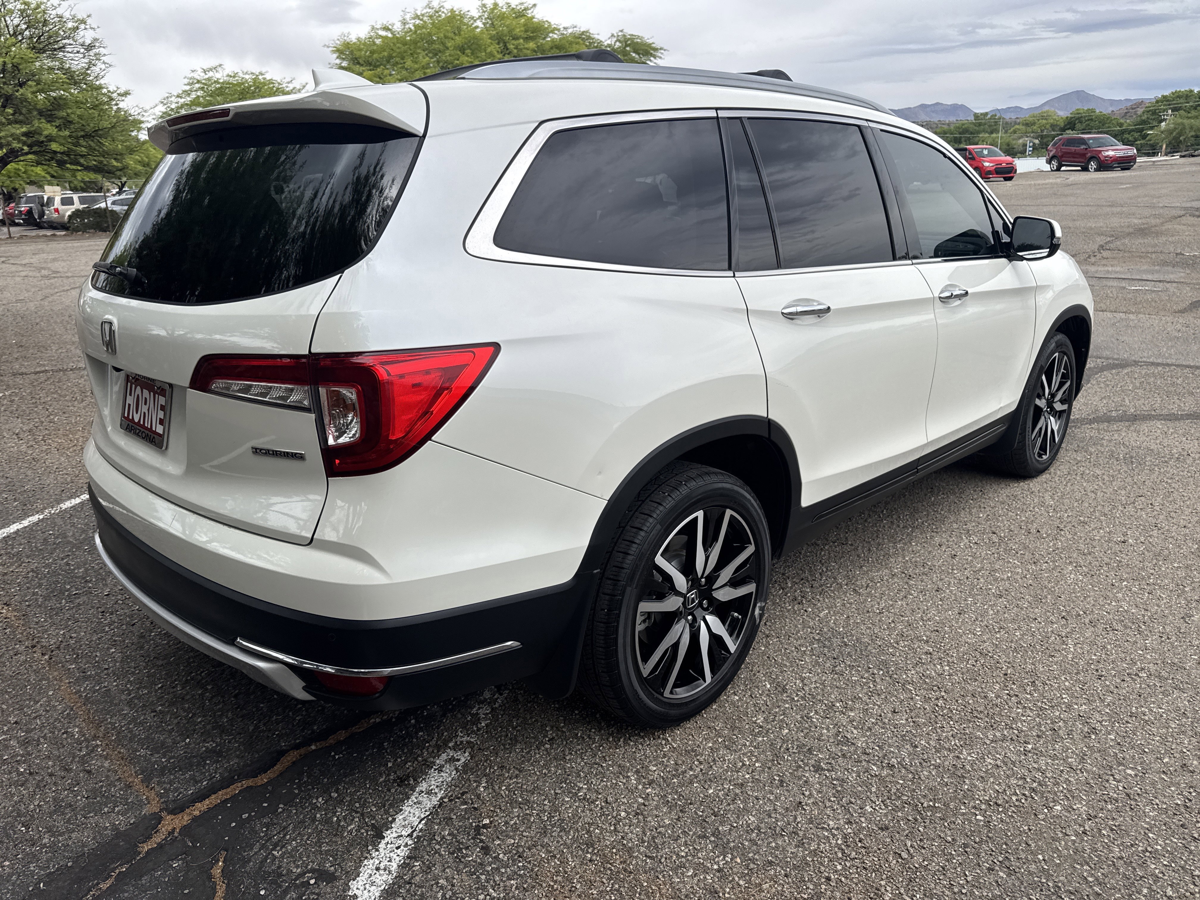 Used 2019 Honda Pilot Touring image 7