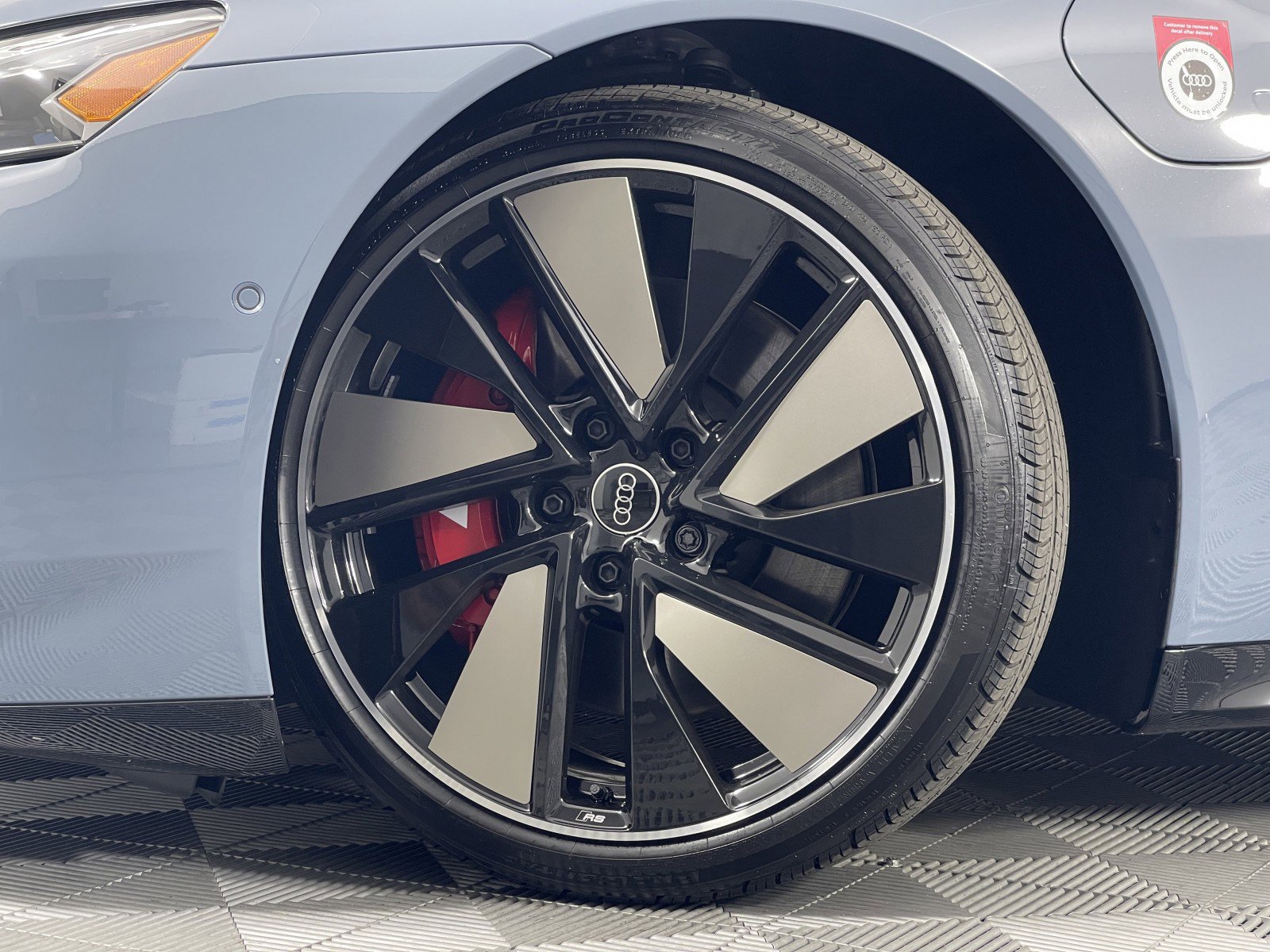 New 2026 Audi S e-tron GT Prestige image 7