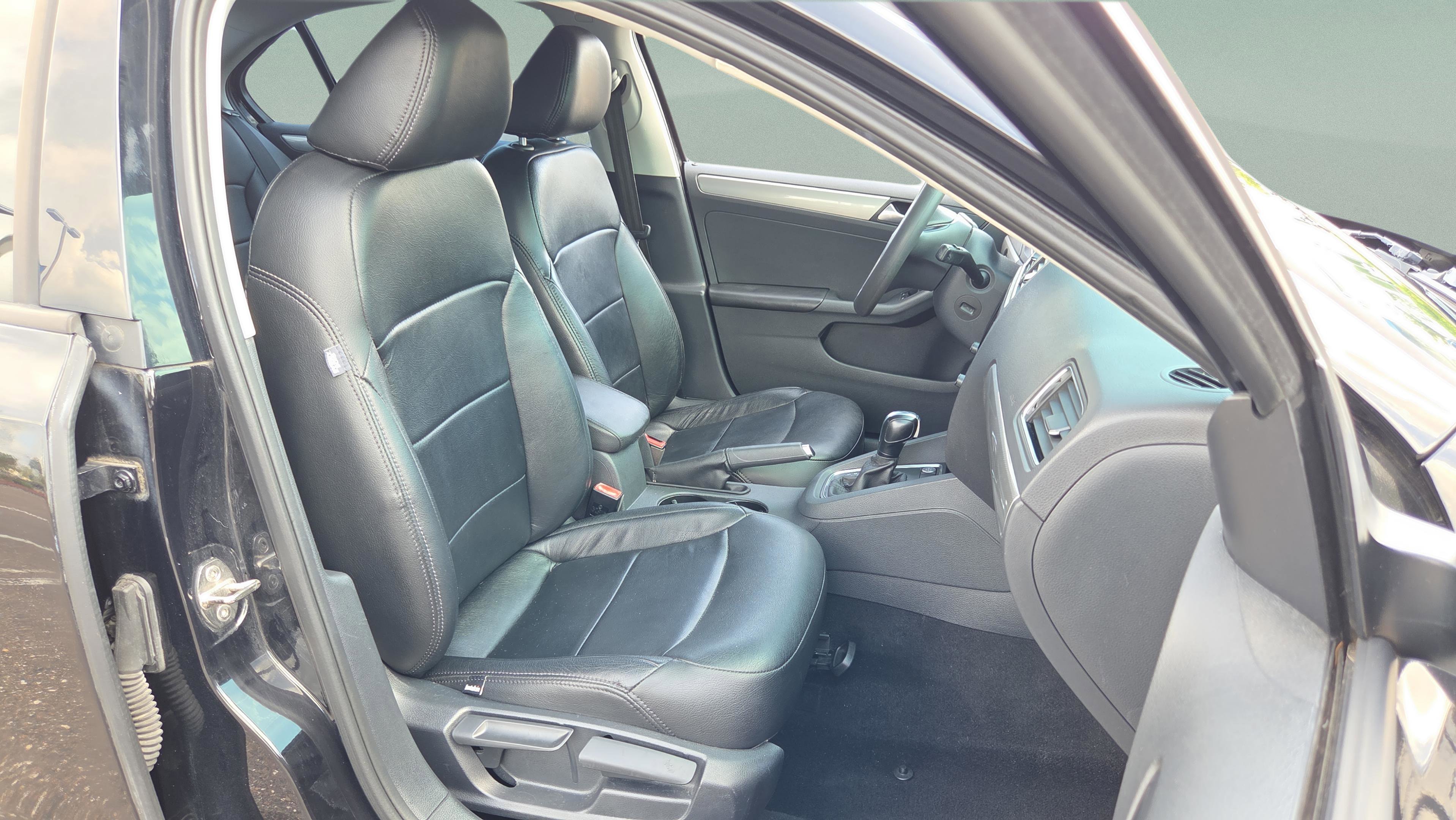 Used 2016 Volkswagen Jetta SE FWD image 15