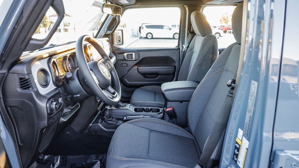 New 2026 Jeep Wrangler Unlimited Sport AWD/4WD image 18