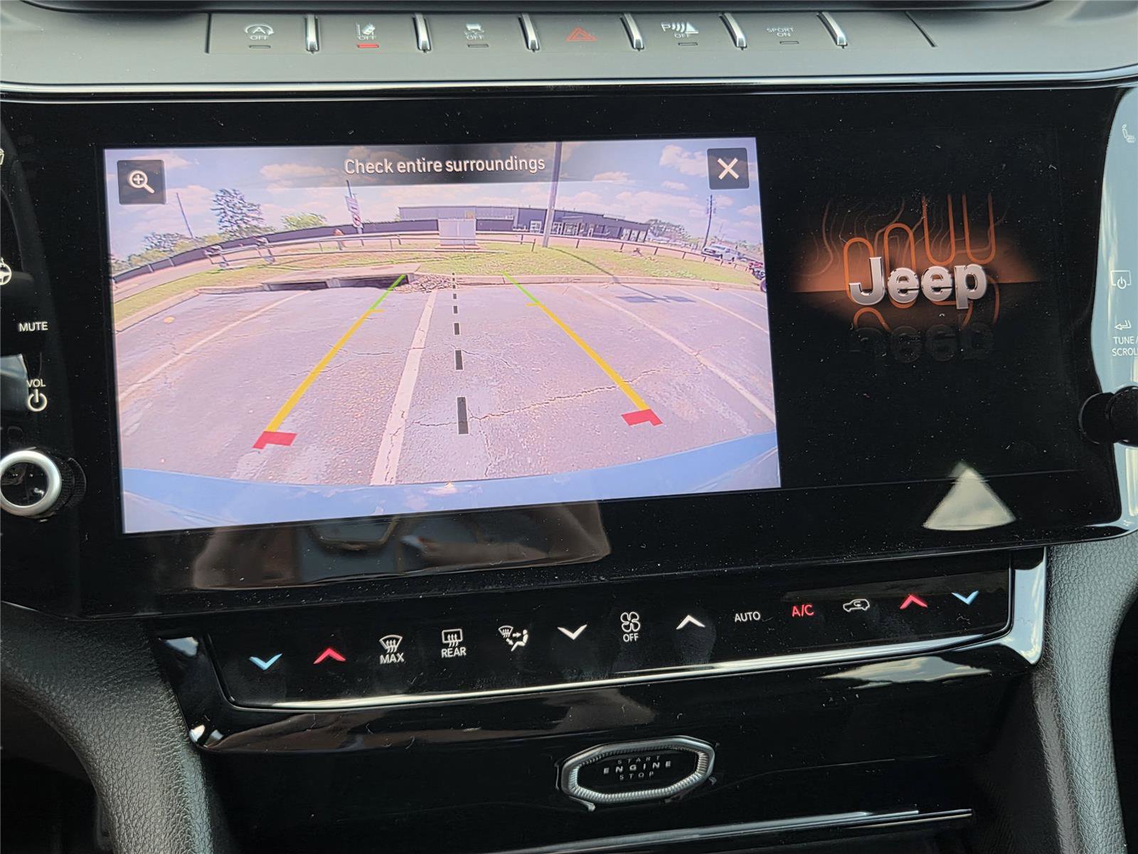 New 2026 Jeep Grand Cherokee L Limited image 13