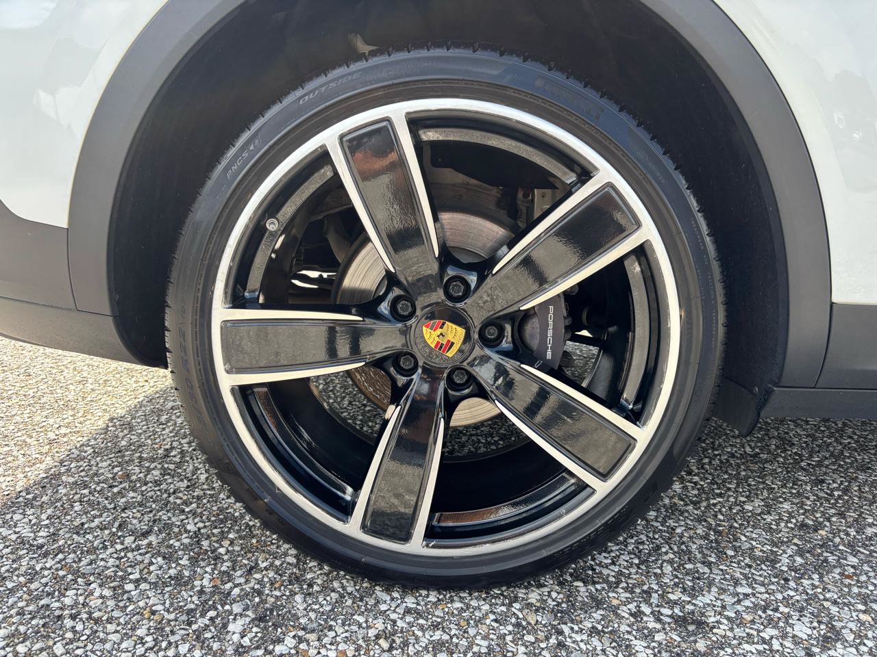 Used 2019 Porsche Cayenne AWD/4WD image 33