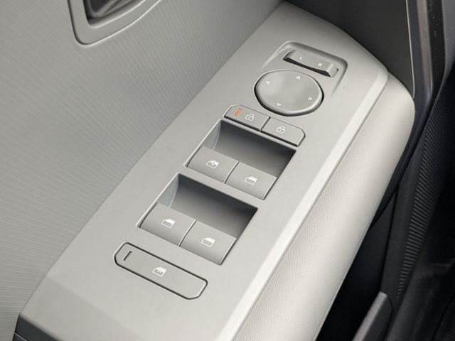 New 2027 Kia Seltos S FWD image 26