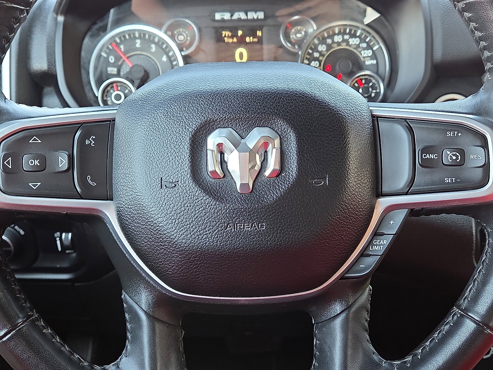 Used 2024 RAM 2500 Big Horn image 16