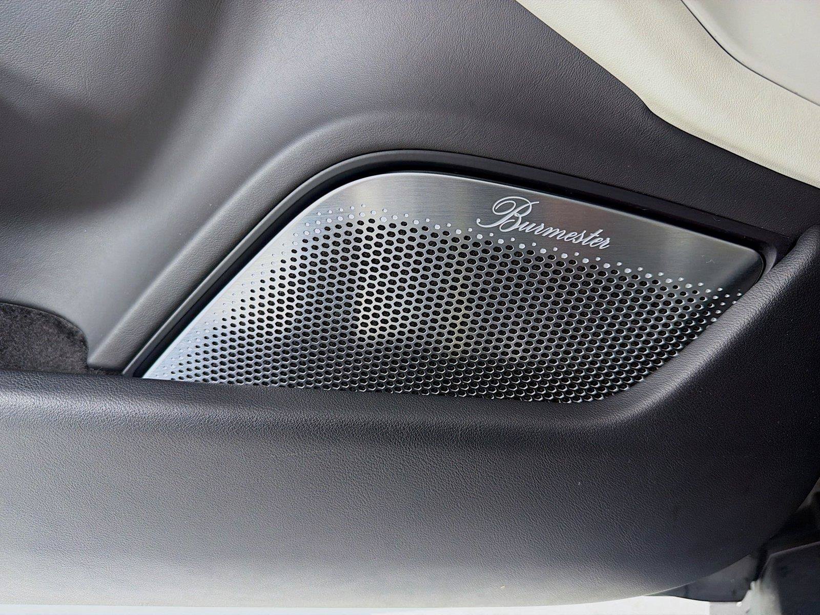 Used 2020 Porsche Taycan Turbo S AWD/4WD image 9