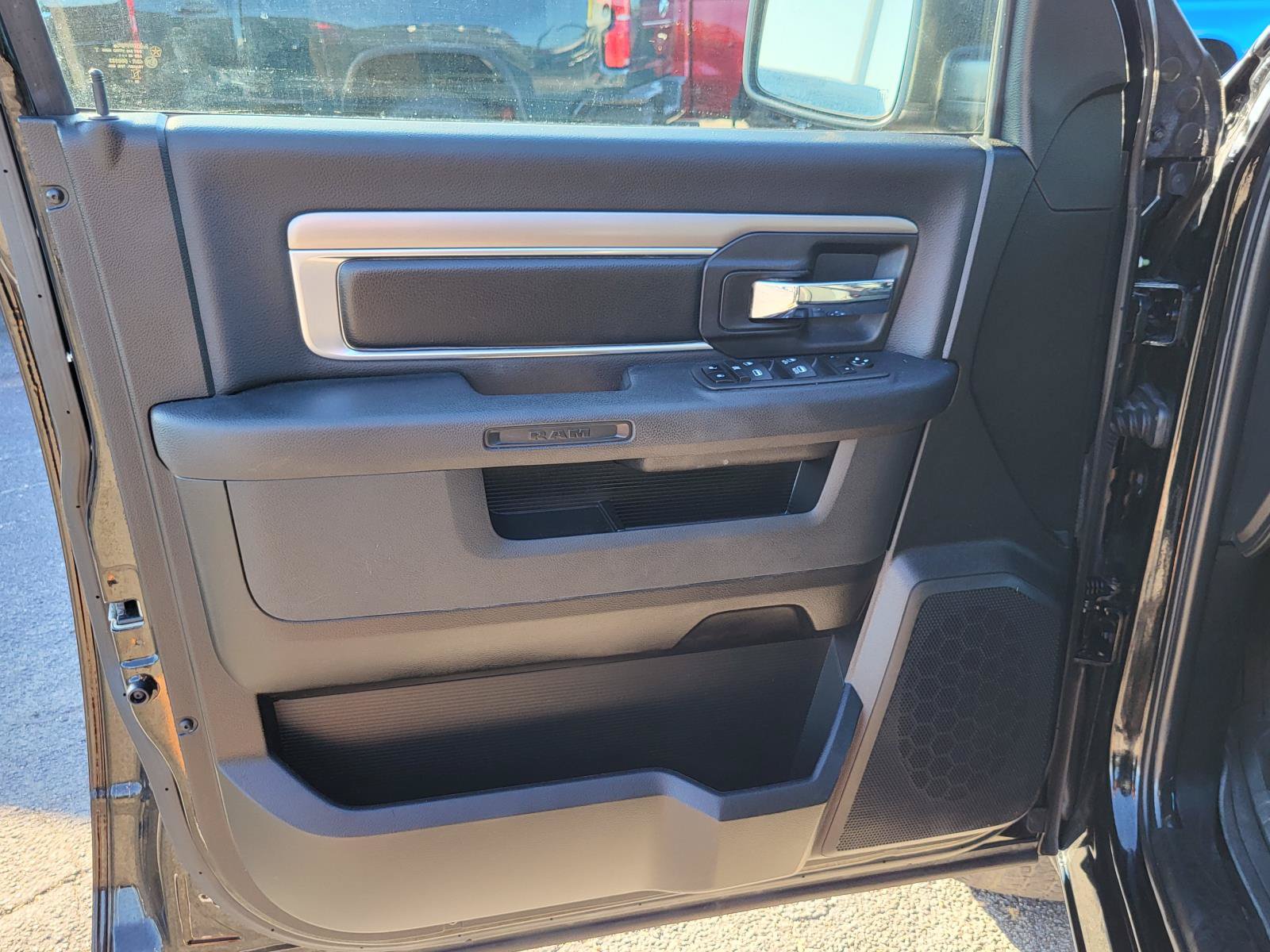 Used 2024 RAM 1500 Classic Warlock RWD image 19