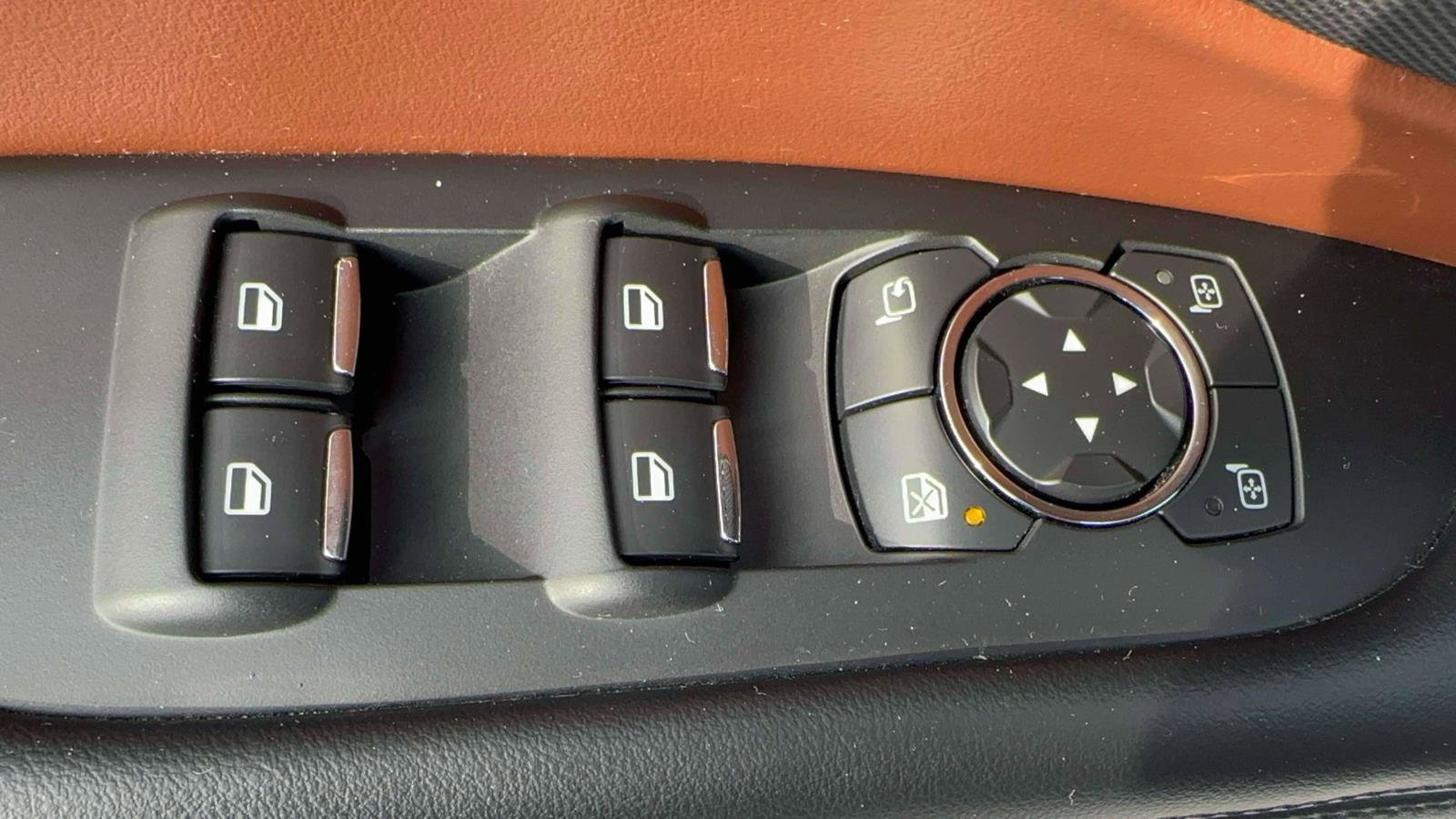 Used 2020 Lincoln MKZ Reserve w/ Elements Package image 16