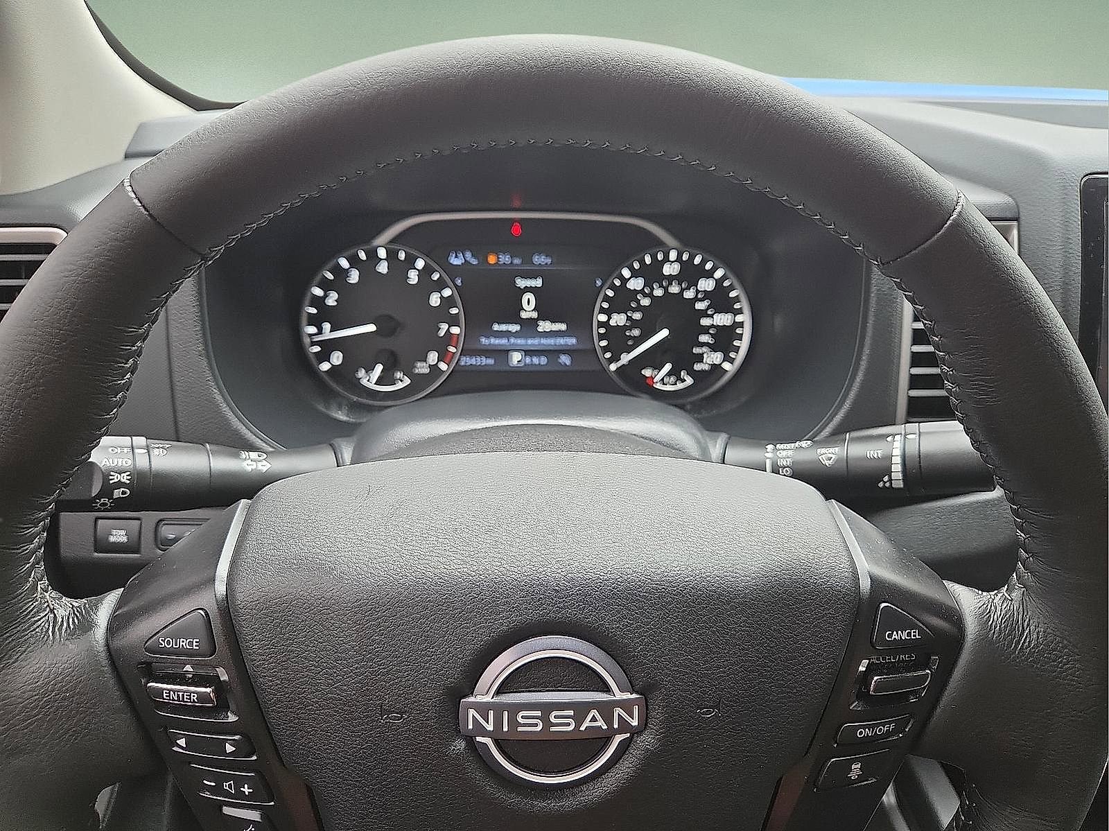 Used 2024 Nissan Frontier SV w/ SV Convenience Package RWD image 24