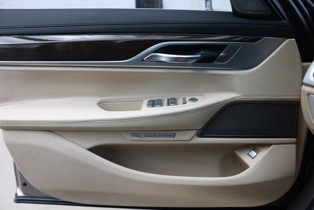 Used 2018 BMW 740i image 51