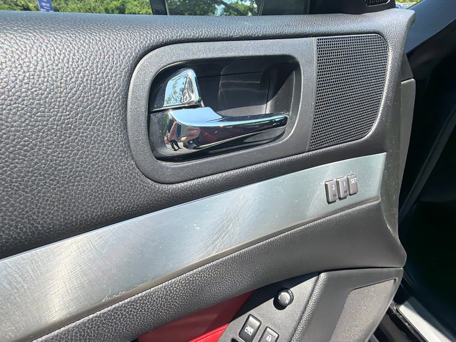 Used 2011 INFINITI G37 IPL RWD image 21