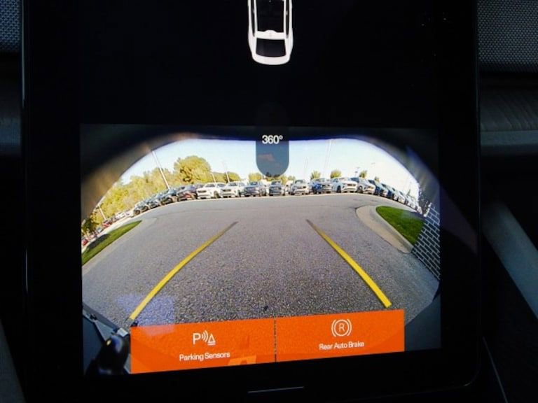 Used 2022 Polestar Polestar 2 w/ Plus Package image 16