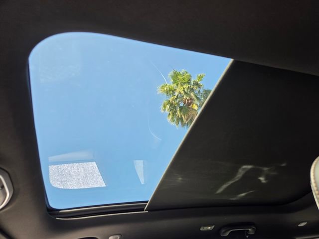 Used 2025 Jeep Grand Cherokee Summit image 12