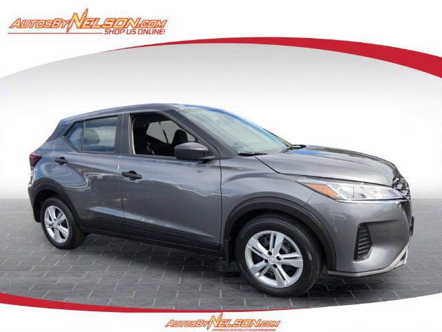 Used 2025 Nissan Kicks Play S
