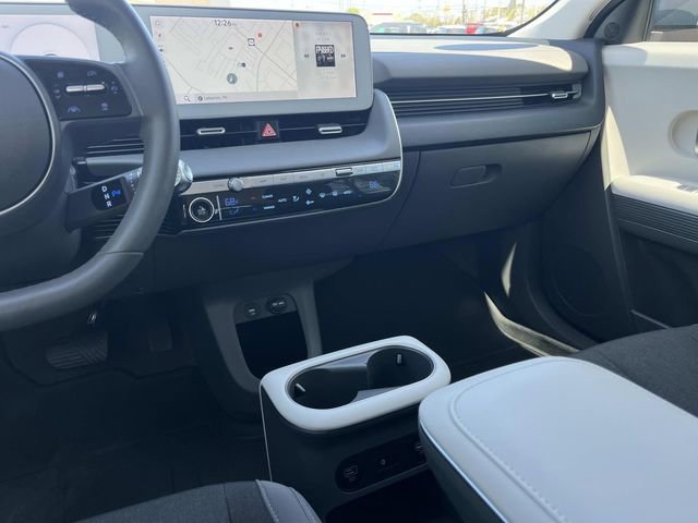 Used 2024 Hyundai Ioniq 5 SEL image 15