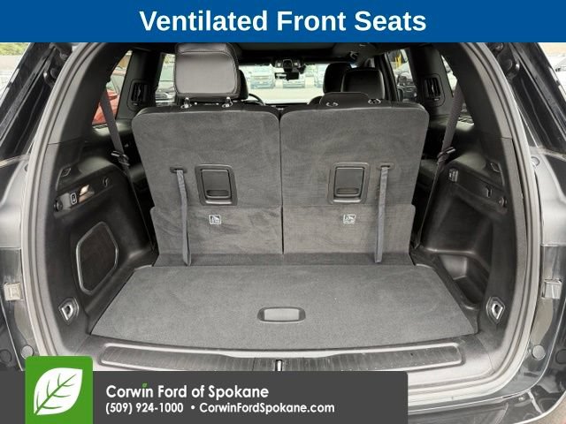 Used 2024 Jeep Grand Cherokee L Limited w/ Luxury Tech Group II AWD/4WD image 19