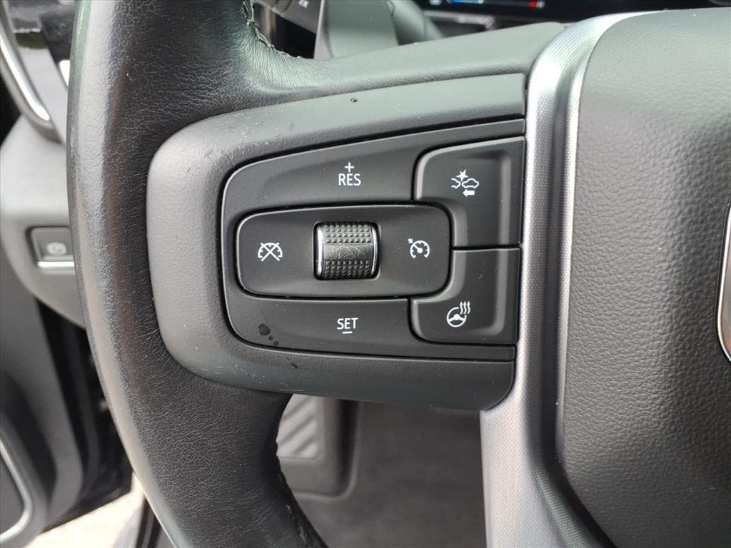 Used 2022 GMC Sierra 1500 SLT w/ SLT Convenience Package AWD/4WD image 25