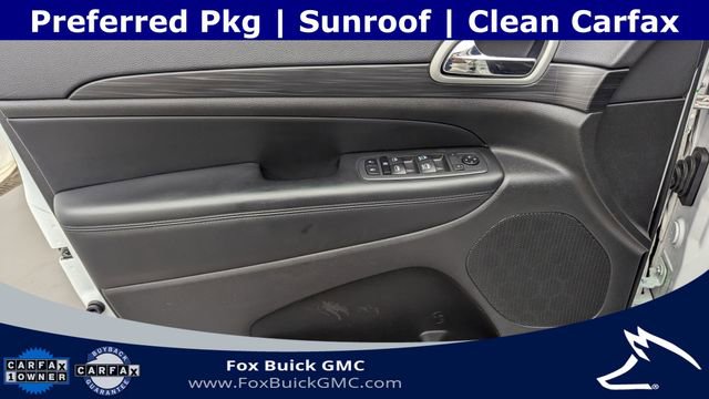Used 2020 Jeep Grand Cherokee Altitude AWD/4WD image 21
