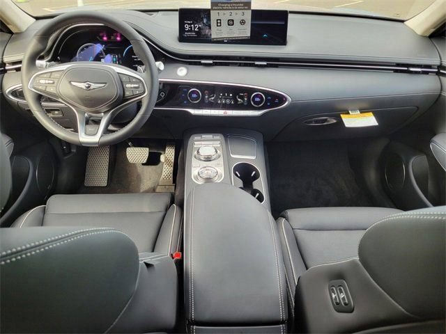 Used 2025 Genesis Electrified GV70 w/ Prestige Package AWD/4WD image 13