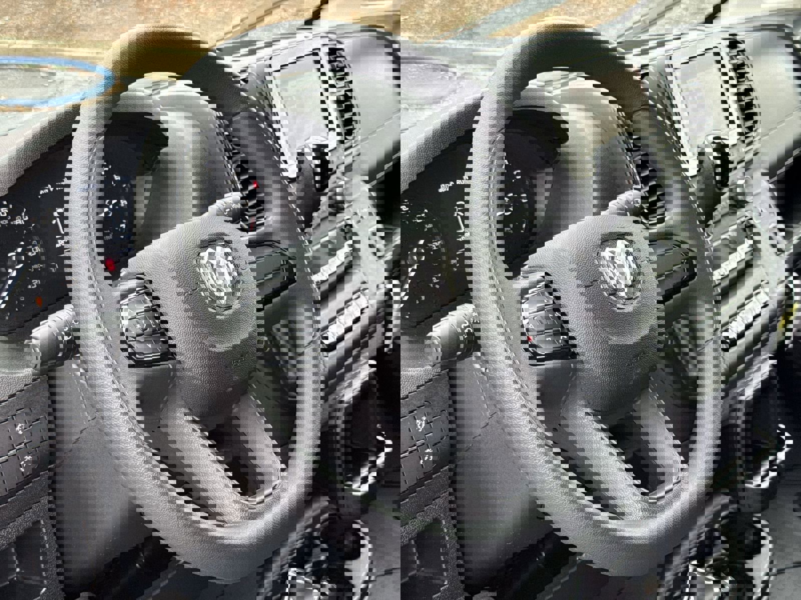 Used 2025 RAM ProMaster 2500 w/ Storage Group image 18