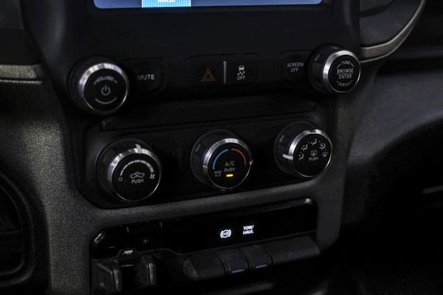 Used 2024 RAM 2500 Tradesman w/ Chrome Appearance Group image 19