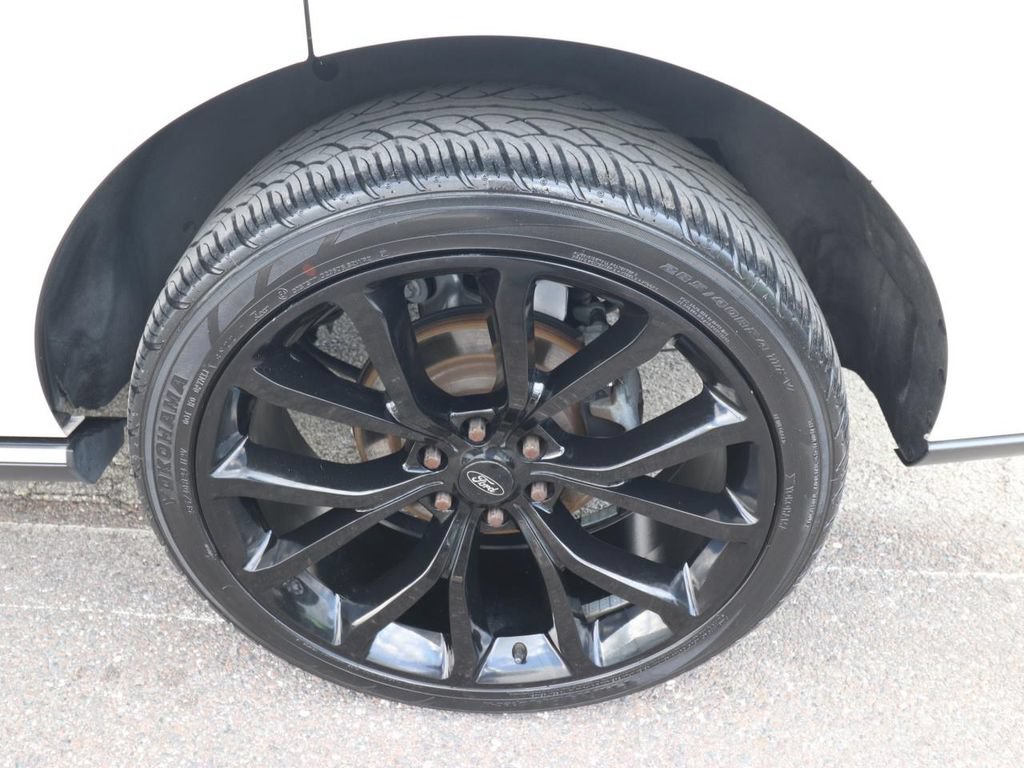 Used 2018 Ford Expedition Limited w/ Equipment Group 302A RWD image 28