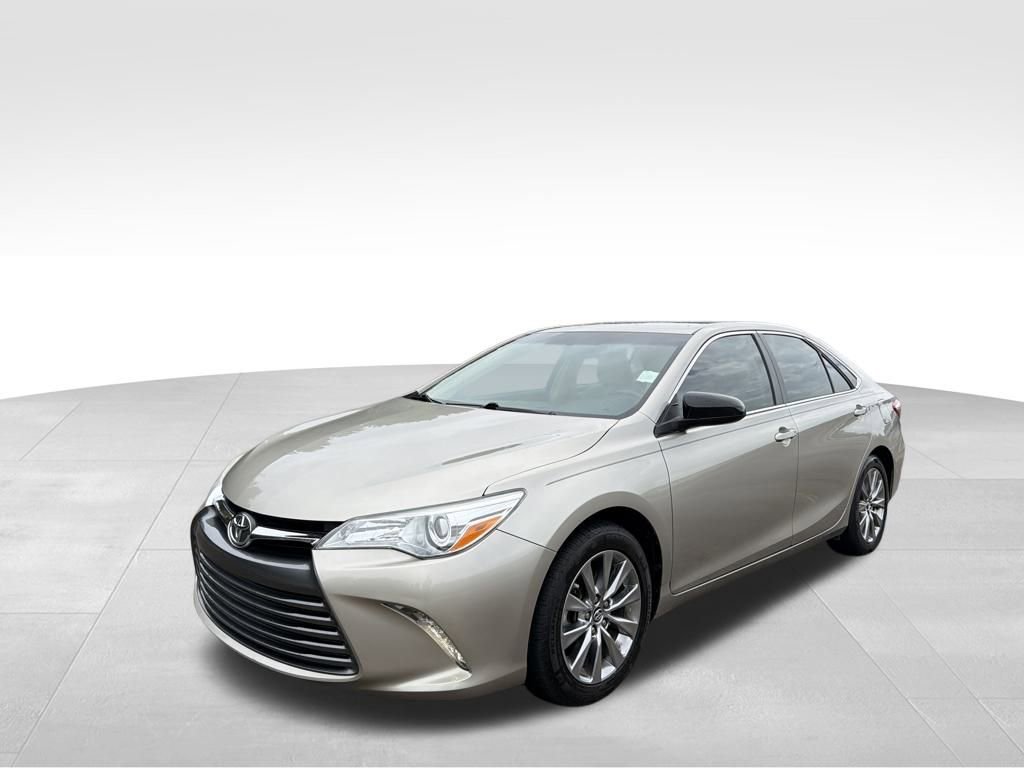 Used 2015 Toyota Camry XLE