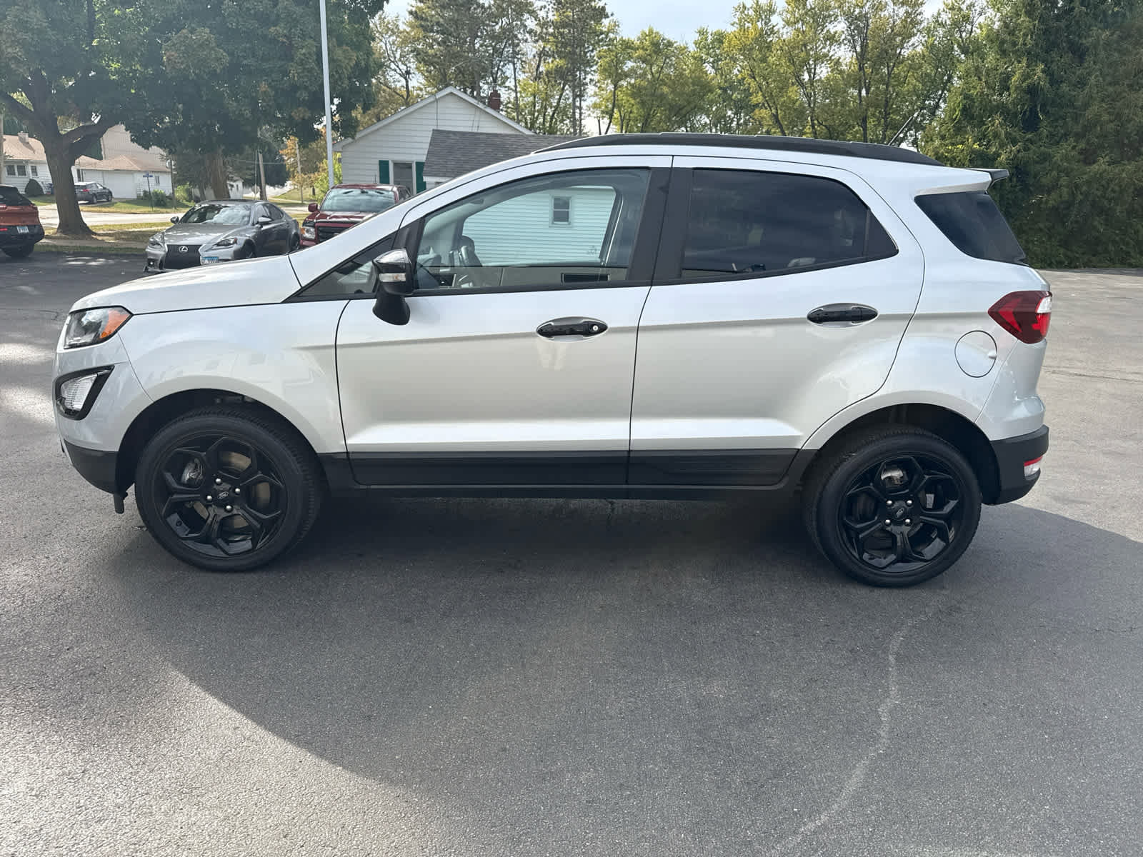 Used 2022 Ford EcoSport SES image 6