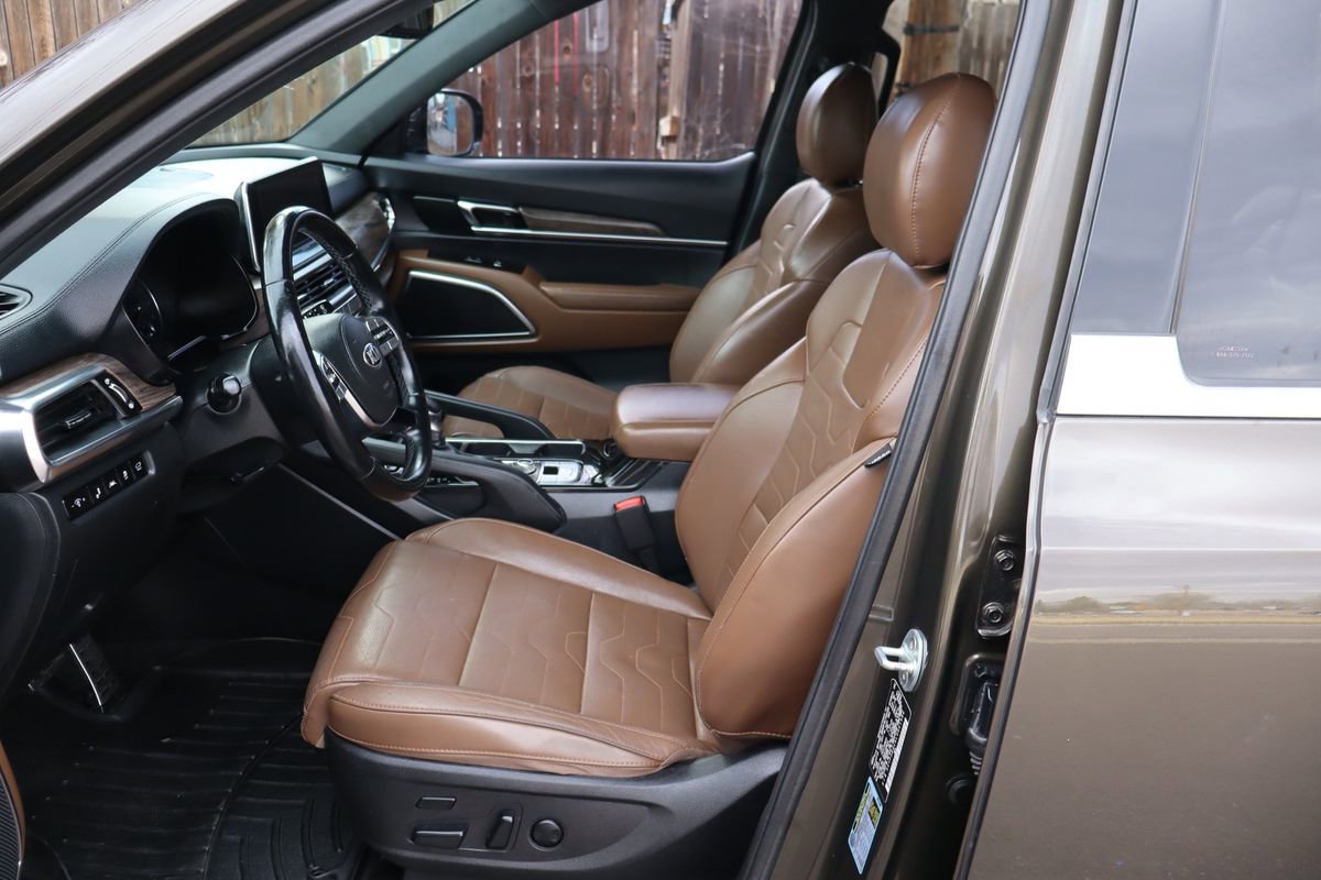 Used 2020 Kia Telluride SX w/ SX Prestige Package image 19