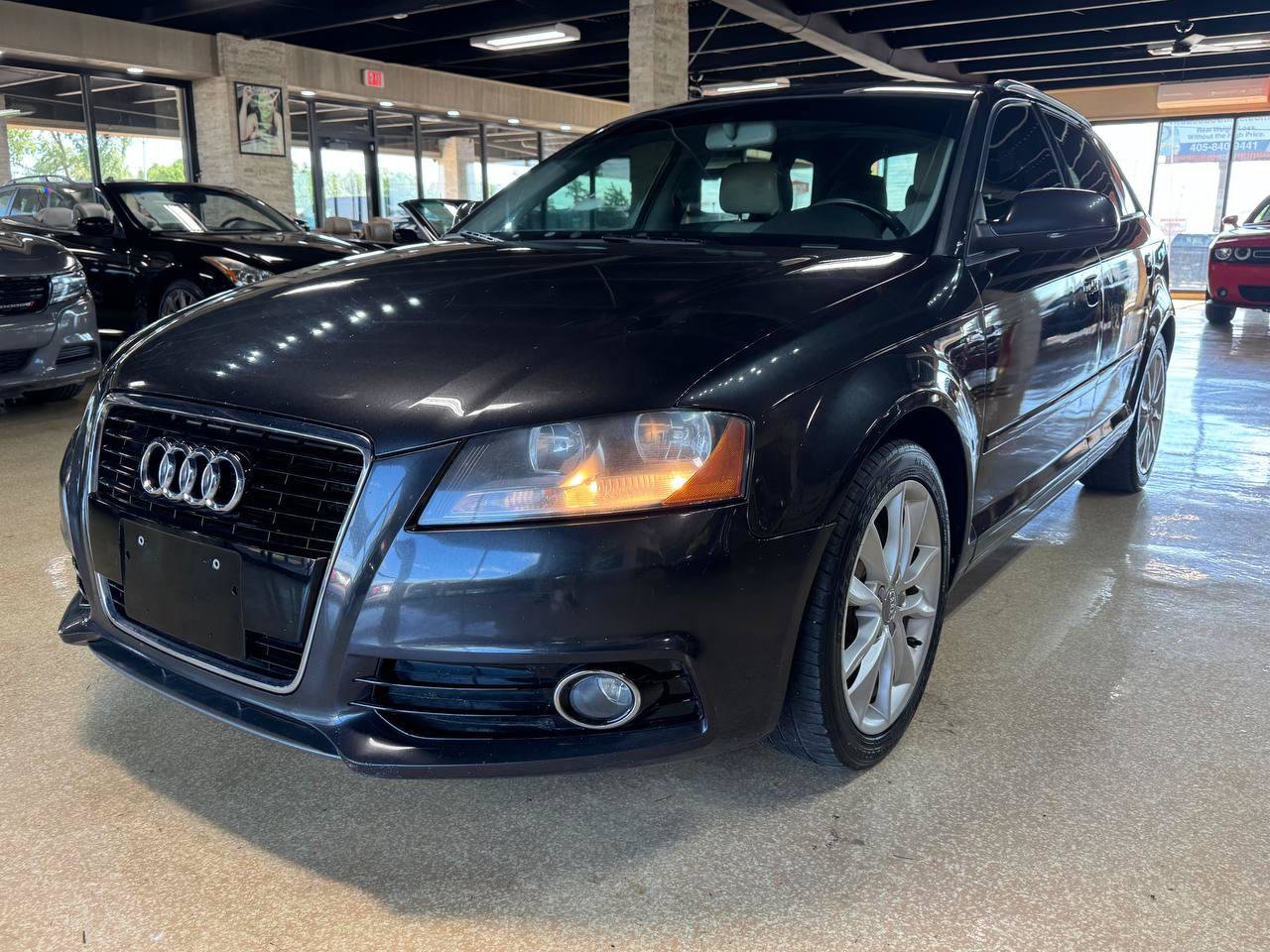 Used 2013 Audi A3 2.0T Premium w/ Bluetooth Value Pkg FWD image 3