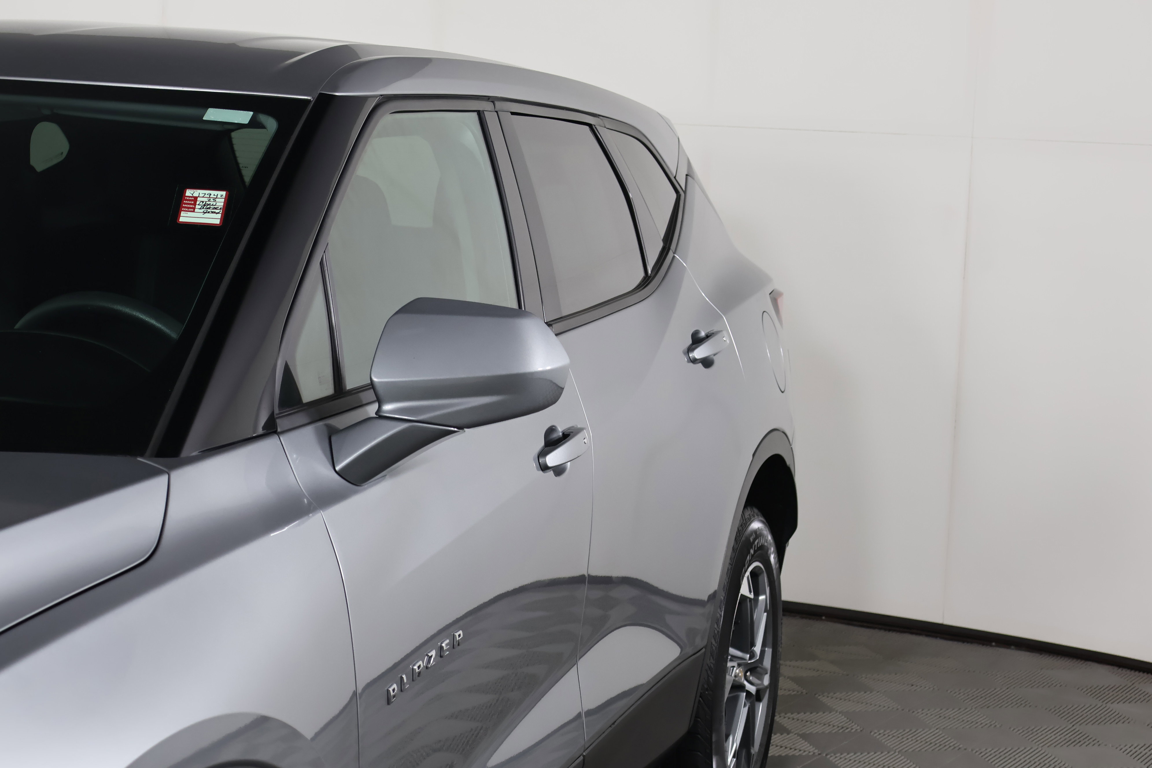 Used 2025 Chevrolet Blazer LT AWD/4WD image 13
