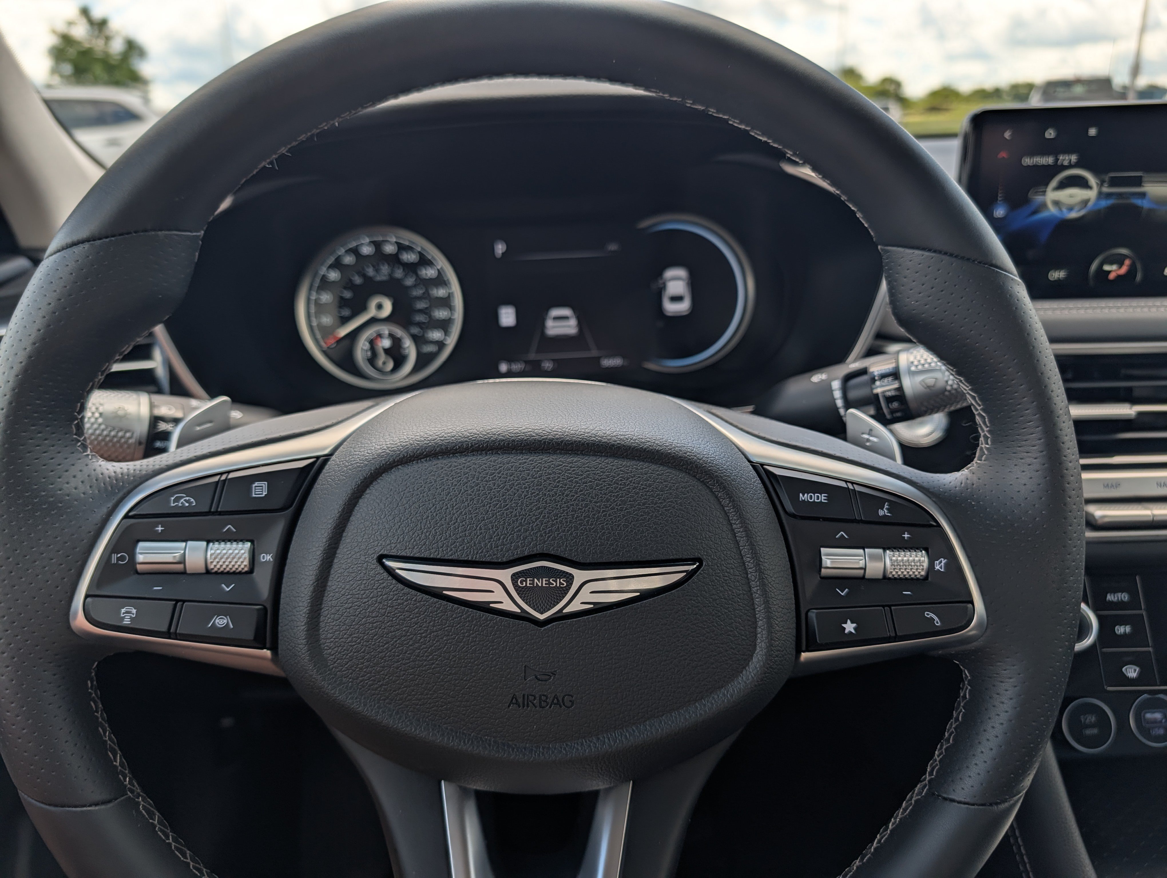 Used 2024 Genesis G70 2.5T AWD/4WD image 28