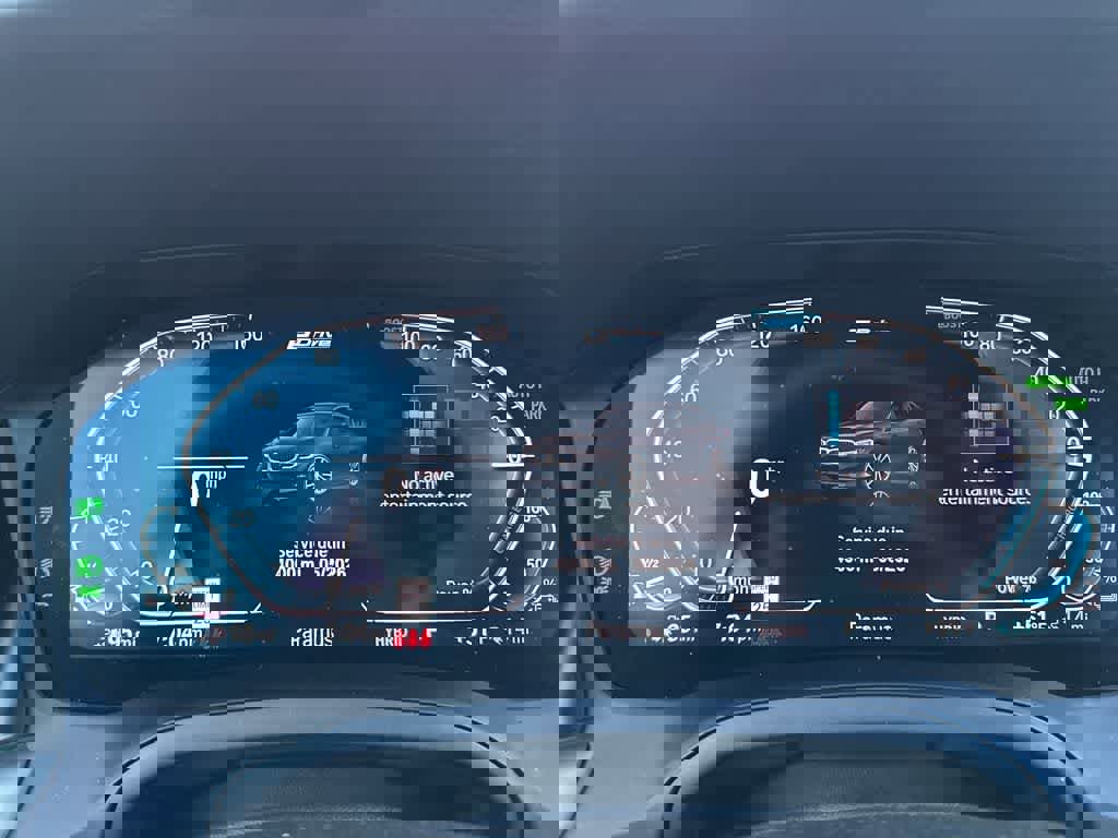 Used 2021 BMW 330e xDrive w/ Premium Package image 32