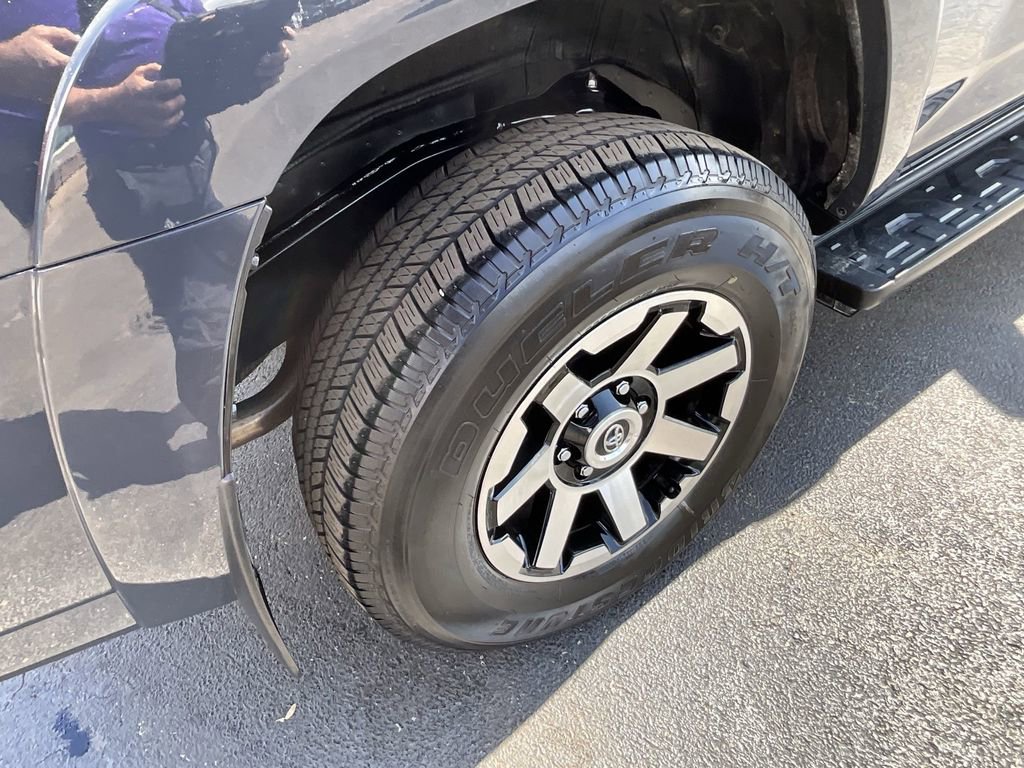 Used 2024 Toyota 4Runner TRD Off-Road image 15