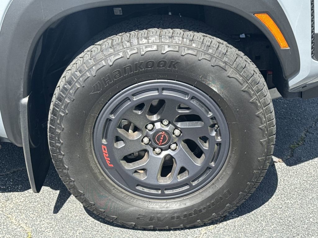 Used 2025 Nissan Frontier PRO-4X w/ Pro Convenience Package image 12