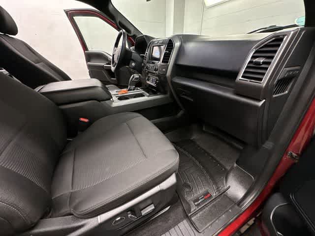 Used 2016 Ford F150 XLT w/ Equipment Group 302A Luxury AWD/4WD image 18