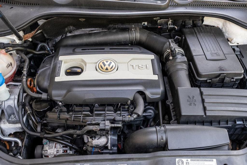 Used 2010 Volkswagen Eos Komfort FWD image 24