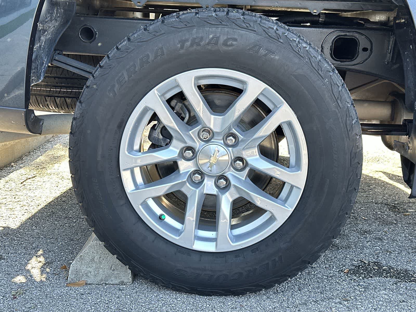 Used 2019 Chevrolet Silverado 1500 LT w/ All-Star Edition RWD image 14