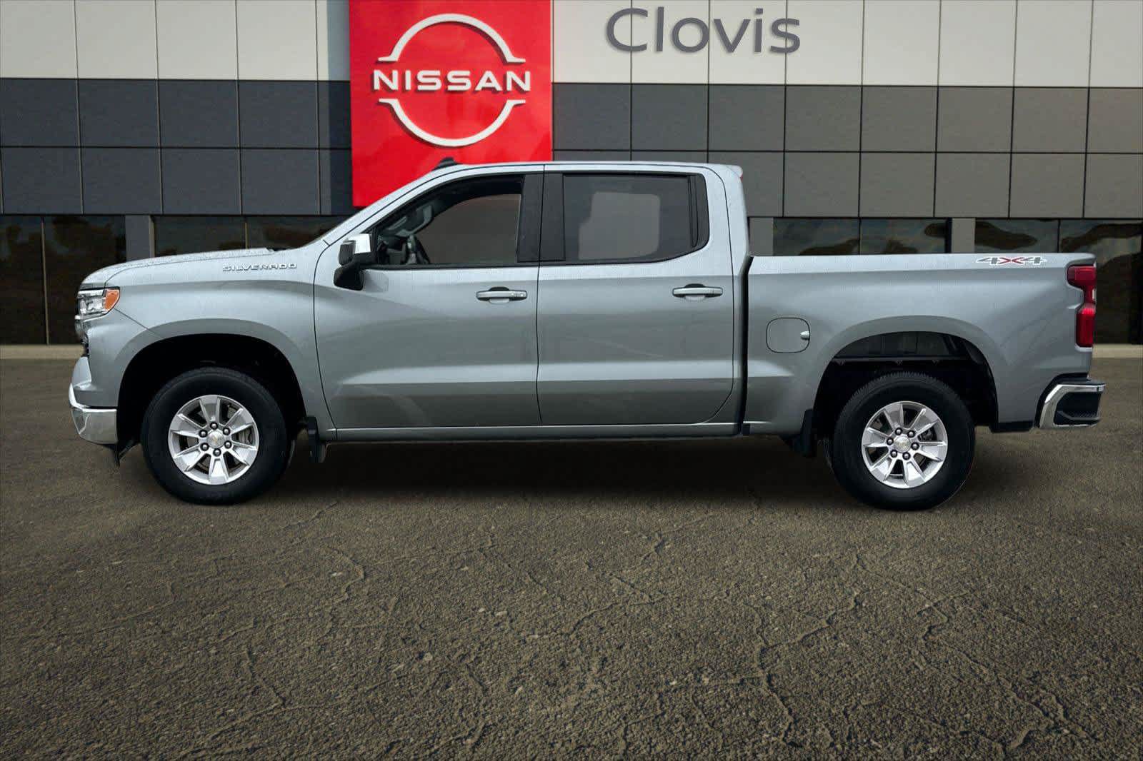Used 2026 Chevrolet Silverado 1500 LT AWD/4WD image 5