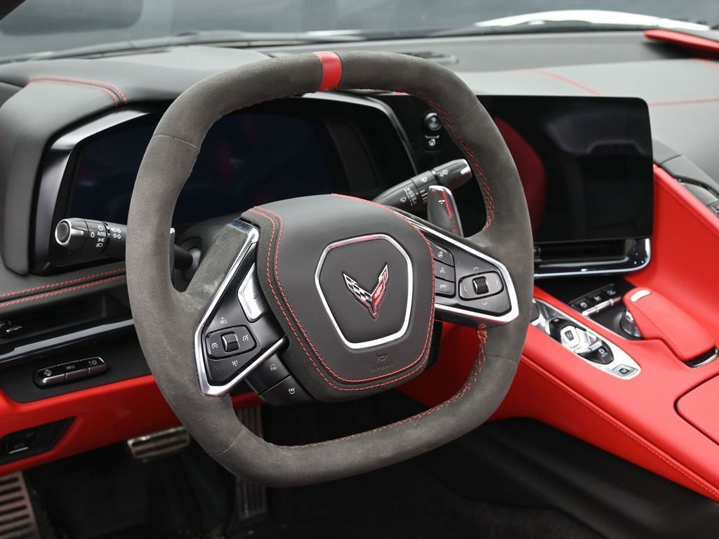 Used 2023 Chevrolet Corvette Stingray Premium Conv w/ Z51 Performance Package image 18