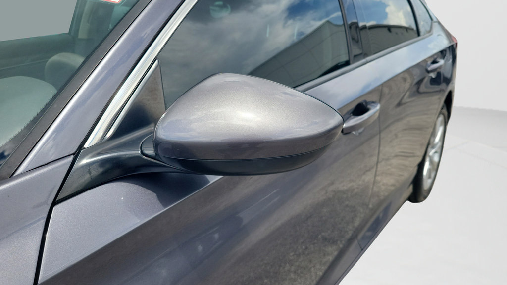 Used 2020 Honda Accord LX image 11