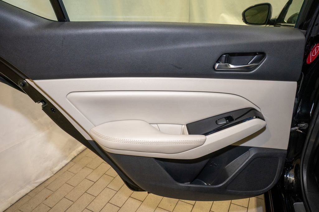 Used 2021 Nissan Altima 2.5 SL image 10