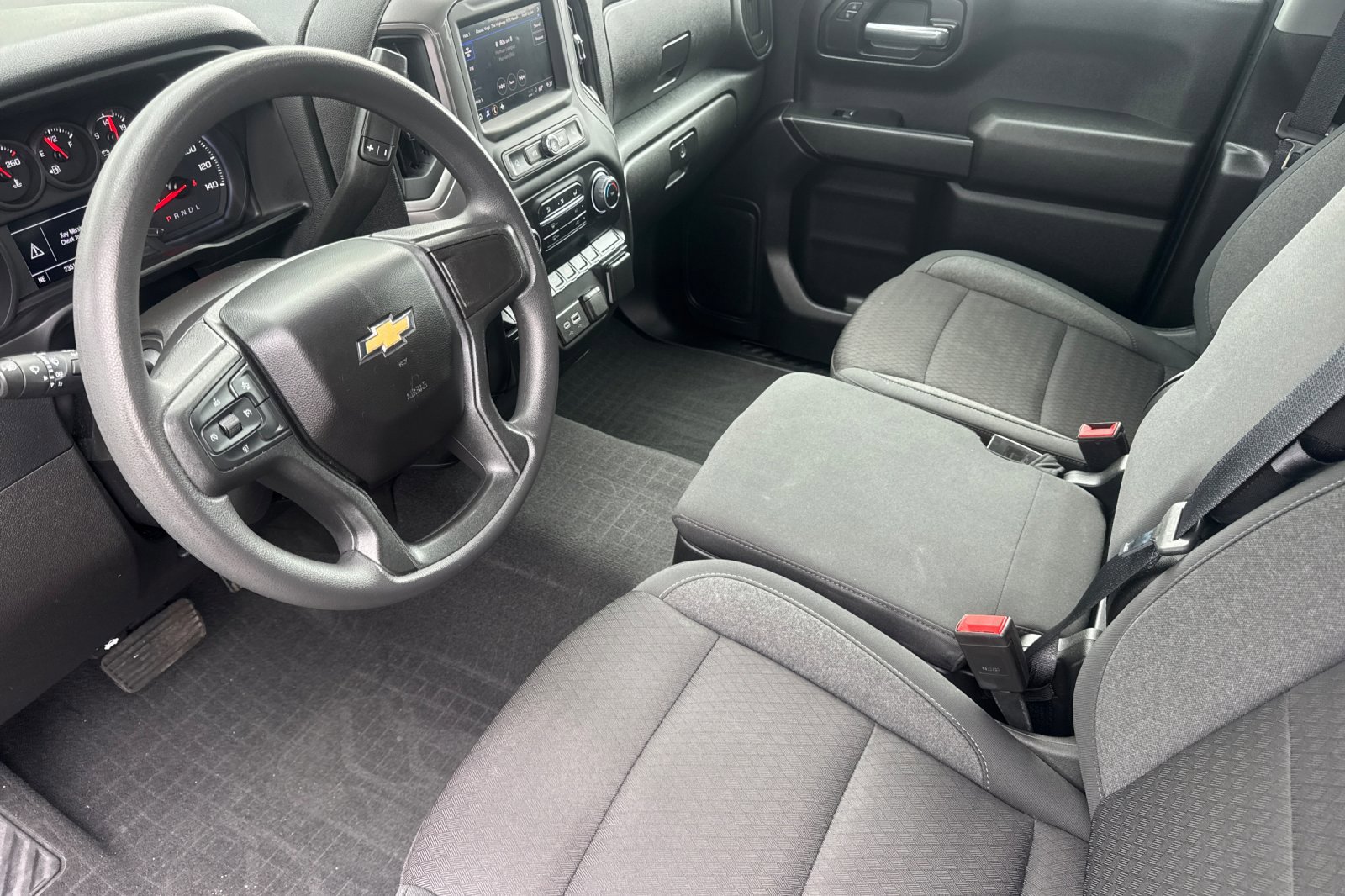 Used 2024 Chevrolet Silverado 1500 Custom w/ LPO, Dark Essentials Package RWD image 10