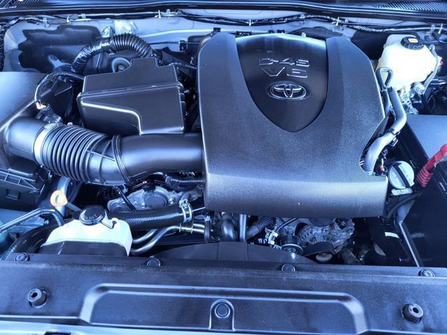 Used 2021 Toyota Tacoma TRD Off-Road w/ Technology Package image 11