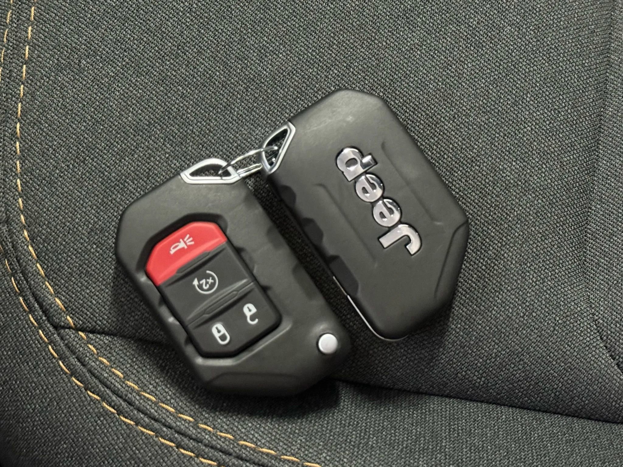 Used 2024 Jeep Wrangler Unlimited Sport image 50